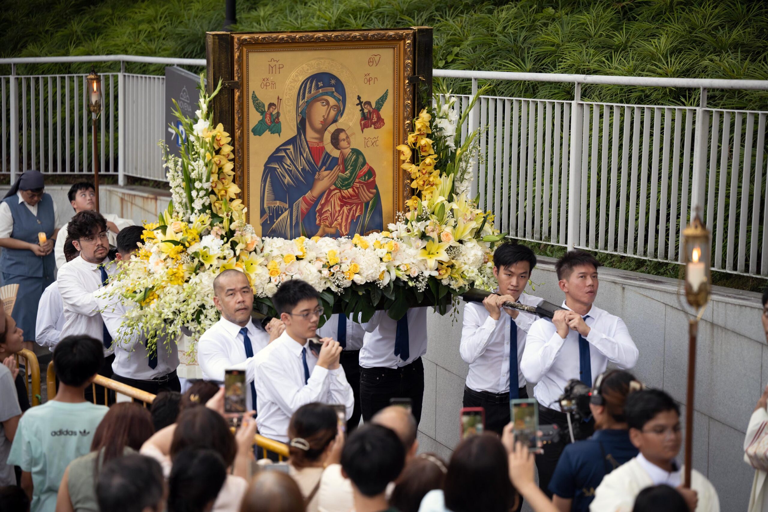 La procesión anual de la novena en Singapur | español